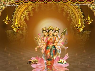 1024X768-Gayathri_12