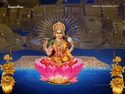 1024X768-Lakshmi Wallpapers_267